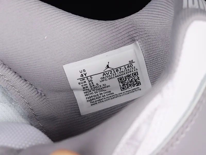 All categories Air Jordan Jordan series basketball shoes Air Jordan 11 Air Jordan AJ11 Low "Cement Grey" AJ11 Joe 11 cool gray 2.0 low-top basketball shoes AV2187-140